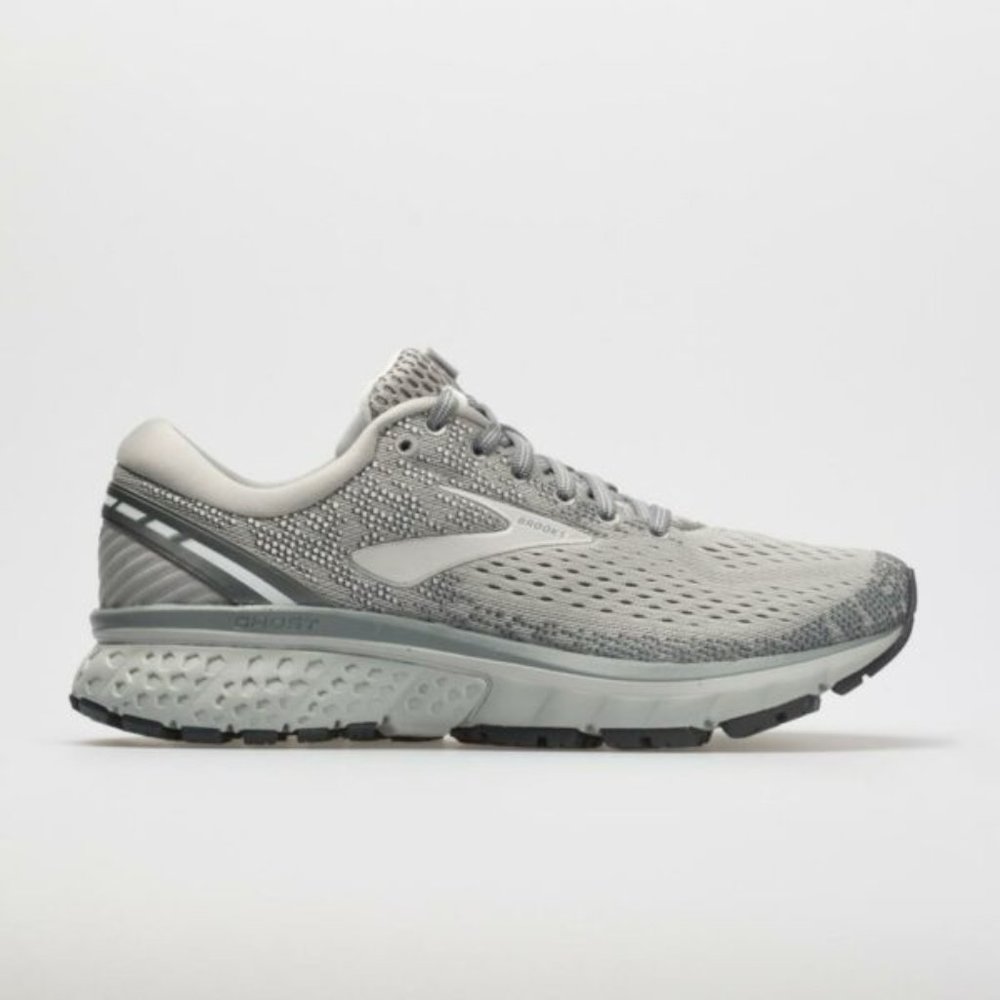 Brooks Ghost 11 Running Shoes (Size 9)
